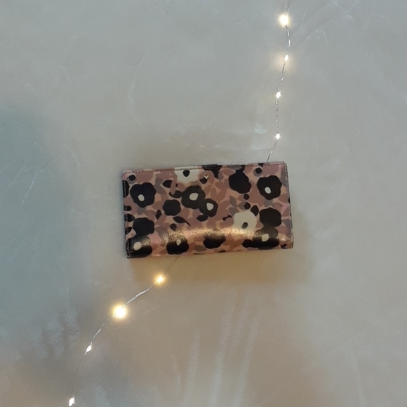 kate spade Accessories - Kate Spade wallet!